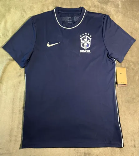 Camisa Brasil 2026 - De treino - País do Futebol