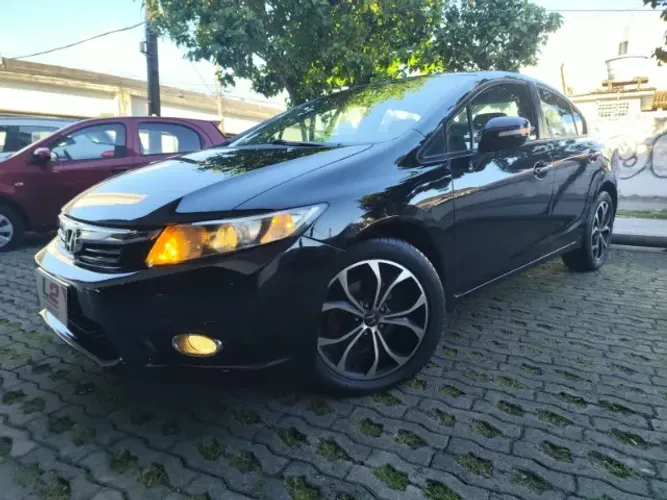 Honda Civic Sedan LXR 2.0 Flexone 16V Aut. 4P 2014