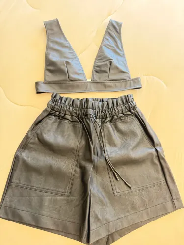 Conjunto no courino, short da SHOULDER P/M