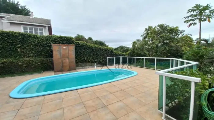 Oportunidade, Casa com Piscina, Condomínio Quinta das Flores SJC, 4 Quartos, Bosque dos Eu