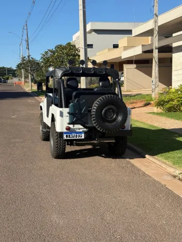 Willys Overland Jeep 2.6 12V Gasolina 2P 1969