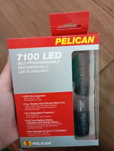 Lanterna Pelican 7100 LED