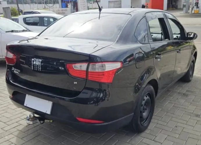 Fiat Grand Siena Attrac. 1.4 EVO F.flex 8V 2021