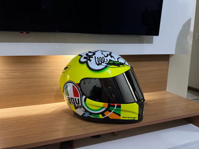 Raríssimo AGV GP-TECH Misano
