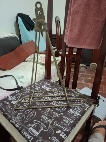 Bagageiro antigo para bicicleta vintage