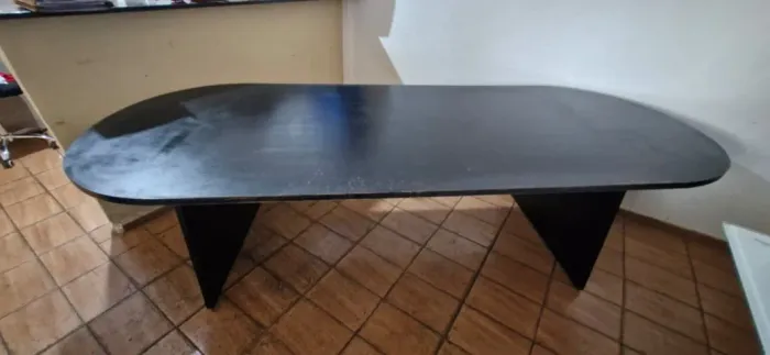 Mesa de Reunião de madeira 2,50 x 1 metro
