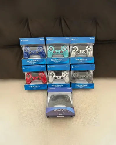 Controle ps4 cores