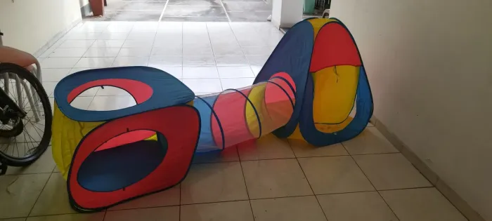 Barraca infantil com Túnel. 3 em 1