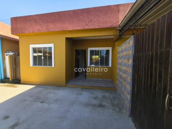 Casa com 1 dormitório à venda, 43 m² por R$ 185.000,00 - Manu Manuella - Maricá/RJ