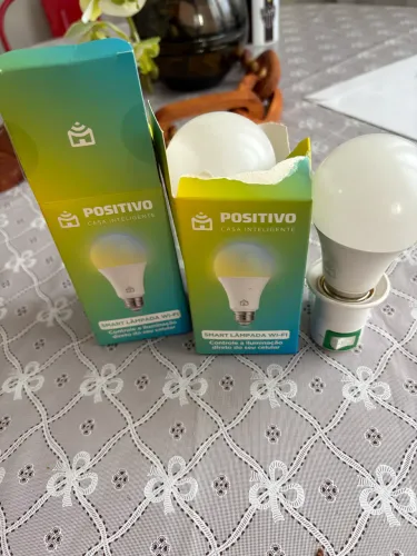 Kit 4 lâmpadas inteligentes positivo