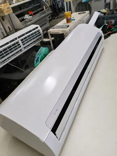 ar condicionado 22000 BTUs 