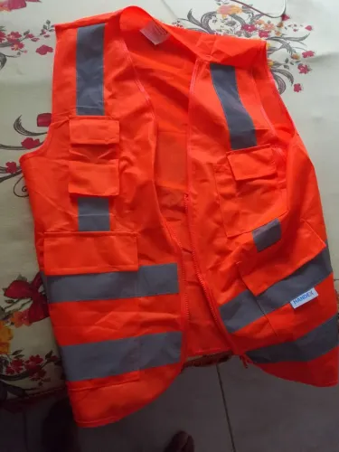 colete sinalizador com faicha refletiva os 2
