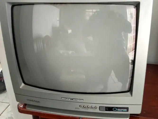 Tv Philco Hitachi  20 polegadas antiga
