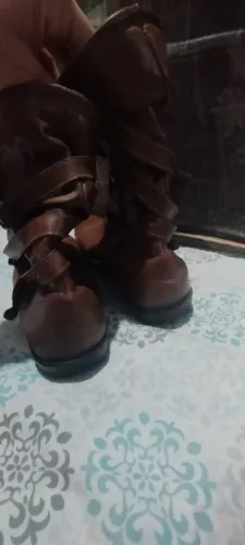 Bota Couro legítimo Perlatto