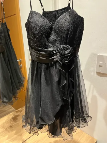 Vestido de festa preto