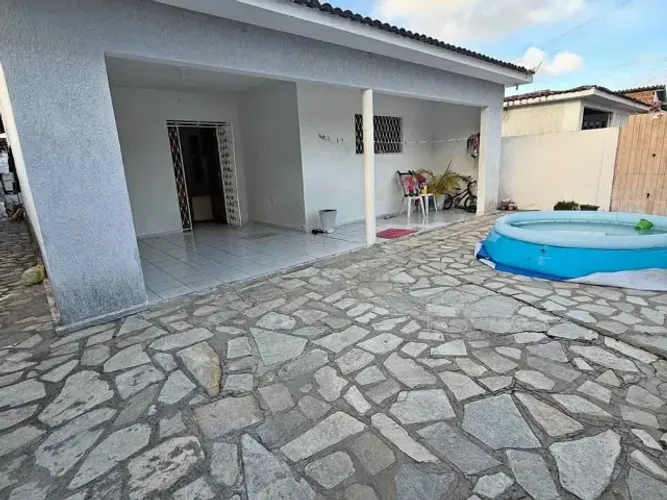 MY vendo essa casa bem espaçosa em Maruípe - Vitoria