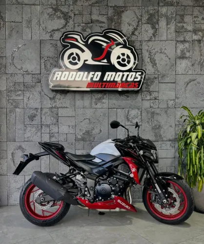 SUZUKI GSX-S 2022 APENAS 11.088KM