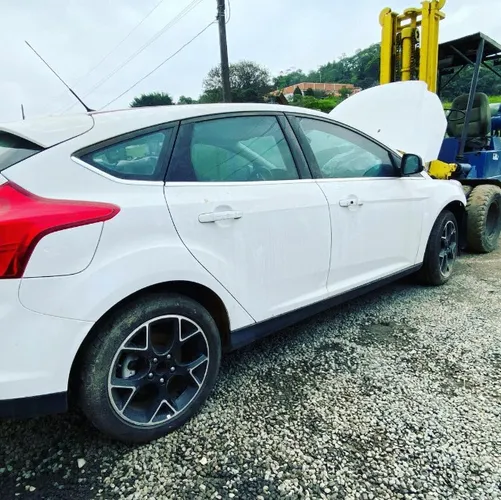 Focus Titanium 2.0 2015 Motor Retrovisor Capo Farol Airbag Lanterna Porta Sucata