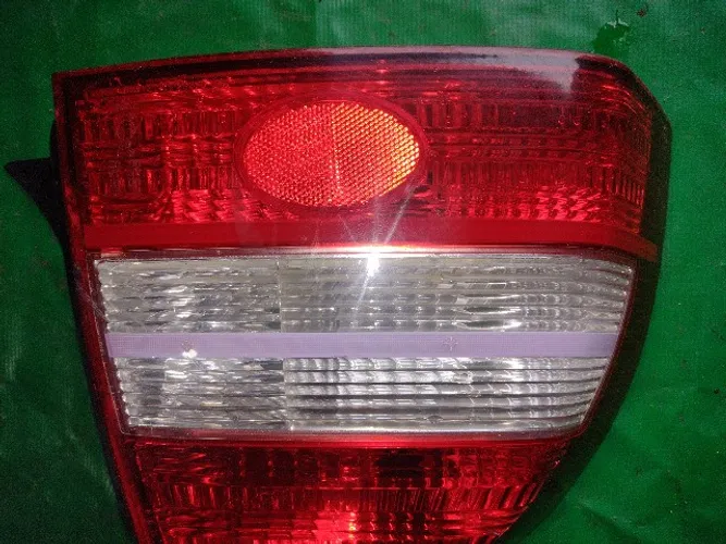 lanterna lado Esquerdo Imp/Kia Shuma 1998/00.