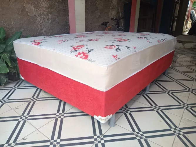 Cama box nova ? Entrega ?
