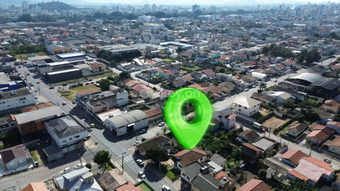 Terreno à venda, Oficinas - Tubarão/SC