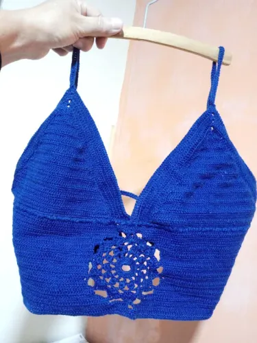 NOVO = cropped Top Crochê Azul - M