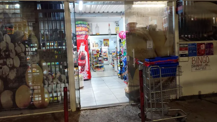 Vendo Mercado todo estruturado em região nobre de Curitiba