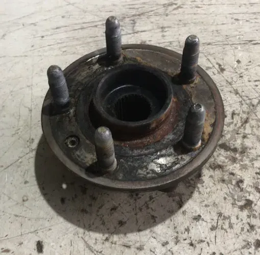 Cubo De Roda Dianteiro Camaro Ss 2011