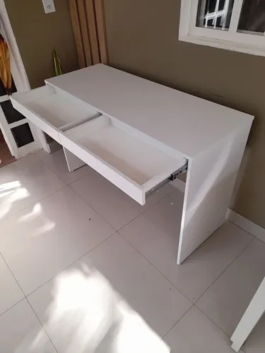 Mesa Moderna Com 2 Gavetas - 100% MDF