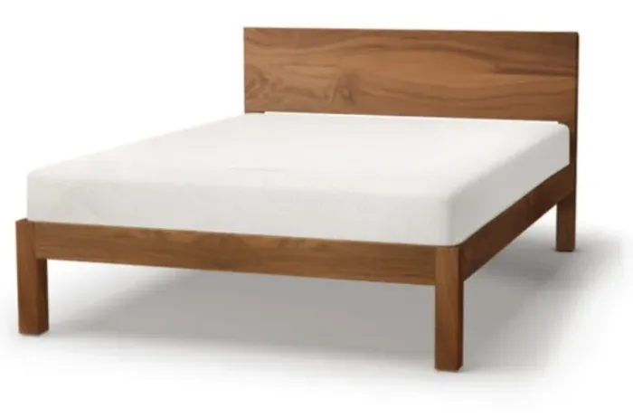 Cama Madeira Maciça Nobre Casal Com Pés Quadrado