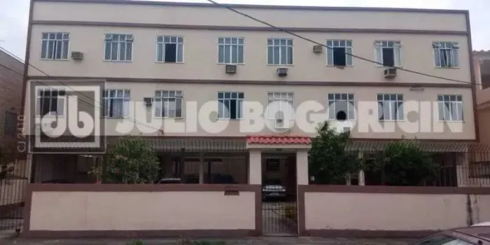 Apartamento : Padrão / Residencial / Portuguesa