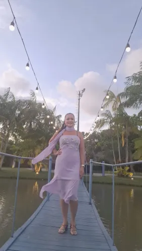 Lindo vestido fino
