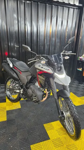 Yamaha XTZ Lander Connect 2025