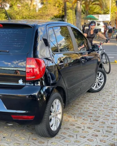 ABAIXOU - FOX 1.0 com KIT CONFORTO - ALUGUEL CARRO PARA APKICATIVO