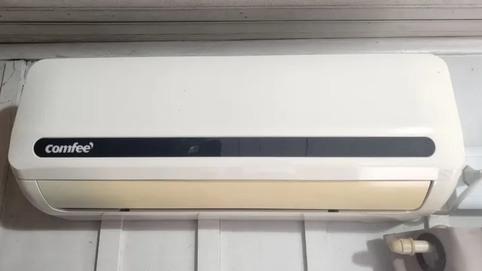 Ar condicionado Comfee 7500btus frio