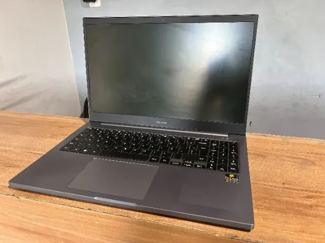 Notebook Samsung NP550XDA - SSD 256gb - Bateria boa - Com garantia - Somos Loja