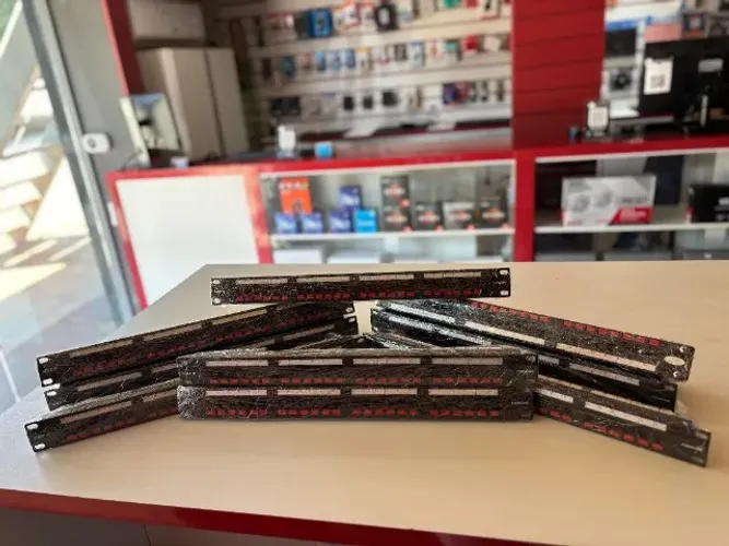 Patch Panel Cat6 T568a/b 24p 24 Portas Furukawa Soho Plus PROMOÇÃO 