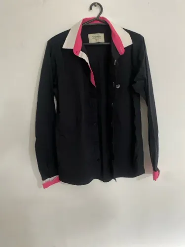 Camisa Social Preta com Detalhes