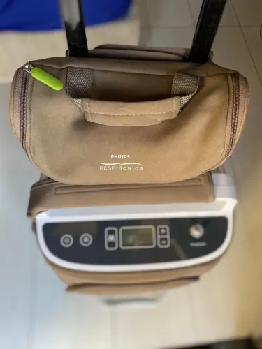 Concentrador de Oxigênio Portátil SimplyGo + Carrinho de Transporte Philips Respironics