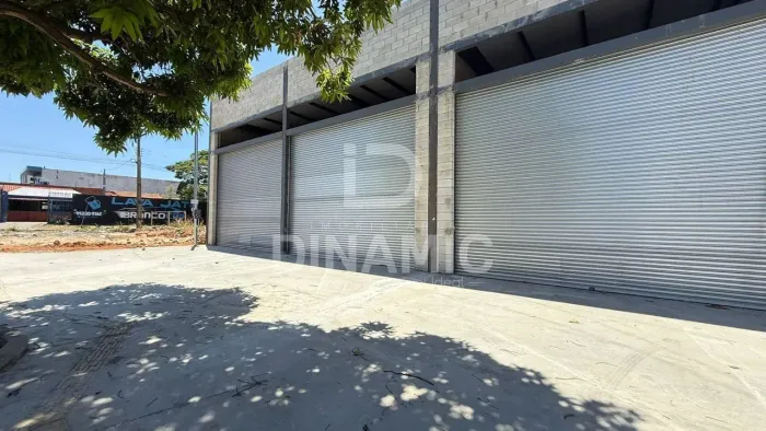 Locação de Galpão 600 m no Setor Residencial Itaipu - Goiânia.