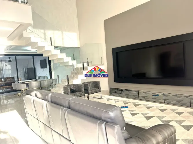 O SOBRADO MAIS LINDO DO CONDOMÍNIO QUER SER SEU!!! ENCANTE-SE E FAÇA DELE SUA NOVA CASA EM