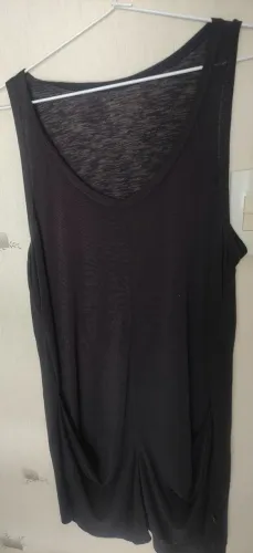 VESTIDO/ SAIDA DE PRAIA TAM M (44-46)40,00<br>TECIDO PODRINHA<br>ALTURA 92CM<br>BUSTO ATE 62CM