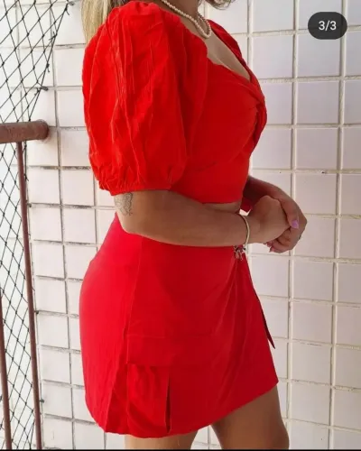 Short saia vermelho novo M
