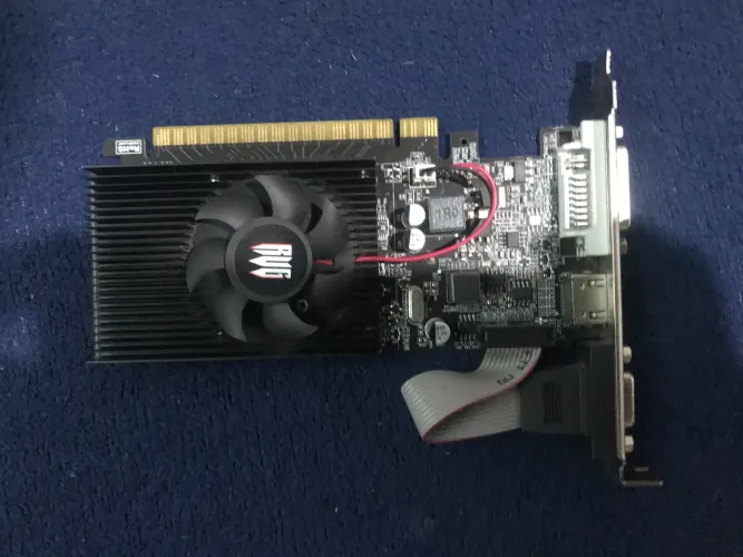 Placa de vídeo gt 610 