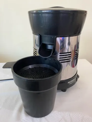 Espremedor de frutas Mondial Turbo