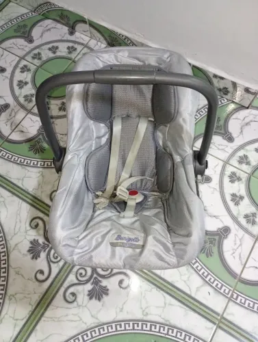 Bebê conforto Burigotto