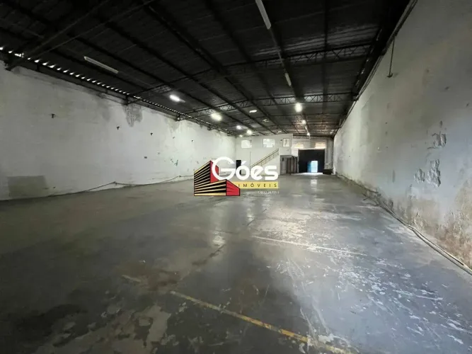 Galpão Comercial para Locação no Jardim Maringá Mauá