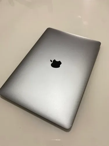 Macbook Pro M1 8gb