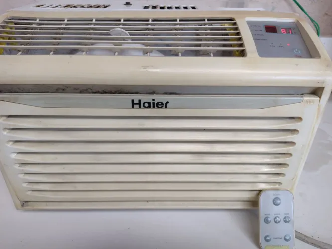 VENDO 2 AR CONDICIONADO HAUER FUNCIONANDO PERFEITAMENTE