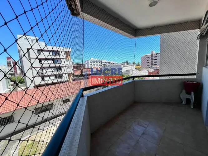 Apartamento com 3 quartos, sendo 2 suítes a 50 metros da Praia de Manaíra João Pessoa PB